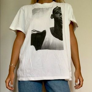 JORDAN GRAPHIC TEE🖤